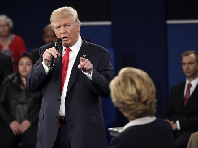 Trump ustupuje, o ďalšie vyšetrovanie Clintonovej nemá záujem