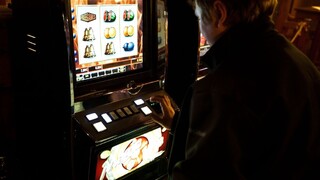 hazard automaty herňa 1140 px (SITA/Jozef Jakubčo)
