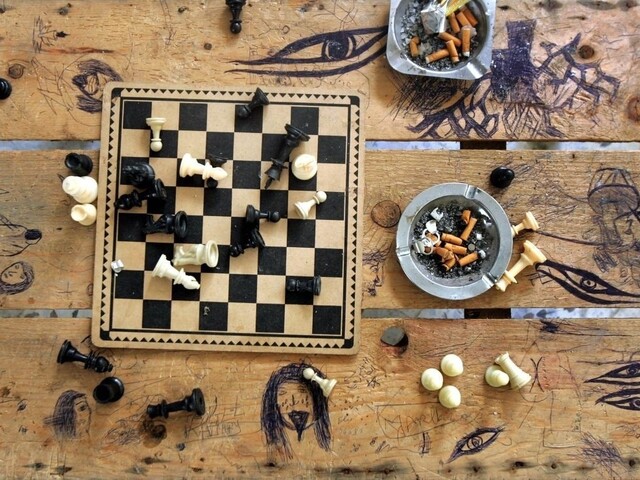 V súboji o svetového šampióna v šachu je úspešnejší Karjakin