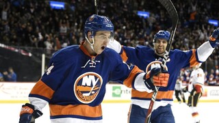 NHL: Gáboríkov prvý bod, dva góly Islanders za tri sekundy