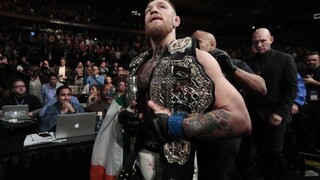 McGregor dostal licenciu, nastúpi do sveta profesionálneho boxu