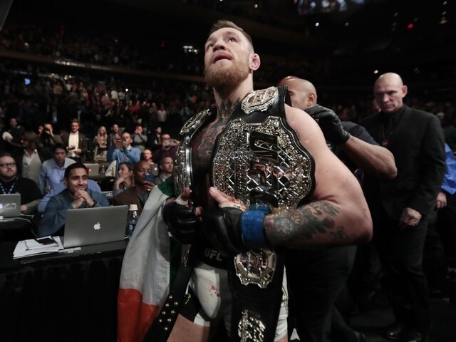 McGregor dostal licenciu, nastúpi do sveta profesionálneho boxu