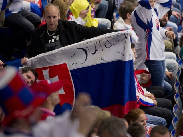 Hokejová dvadsiatka sa začne pripravovať na svetový šampionát