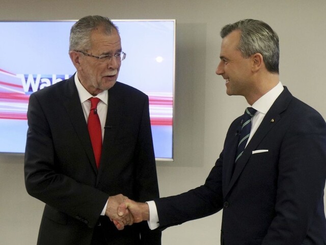 Voľby v Rakúsku sa skončili, začalo sa sčítavanie hlasov