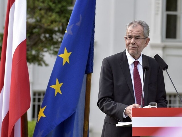 Mnohým sa uľavilo, nový rakúsky prezident nevybočí z kurzu