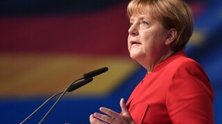Zahaľovanie tváre k Nemecku nepatrí, uviedla Merkelová