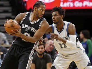 NBA: San Antonio naťahuje víťaznú šnúru, Miami trápia zranenia