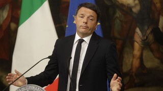Taliansky premiér podal demisiu, hľadajú jeho nástupcu