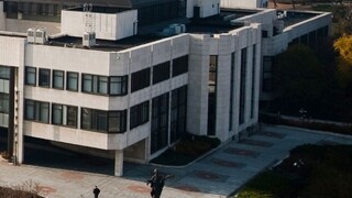 Prieskum vidí v parlamente osem strán, Kotleba má nad 10 percent