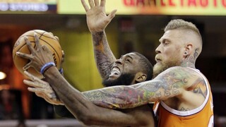NBA: James prekonal Hayesa, Thunder nepomohol ani Westbrook