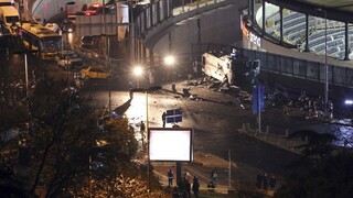 Pri výbuchoch v Istanbule zahynulo 38 ľudí, desiatky sú zranené