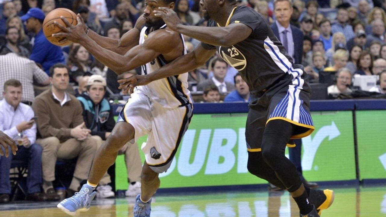 Memphis pokoril Golden State a natiahol víťaznú sériu
