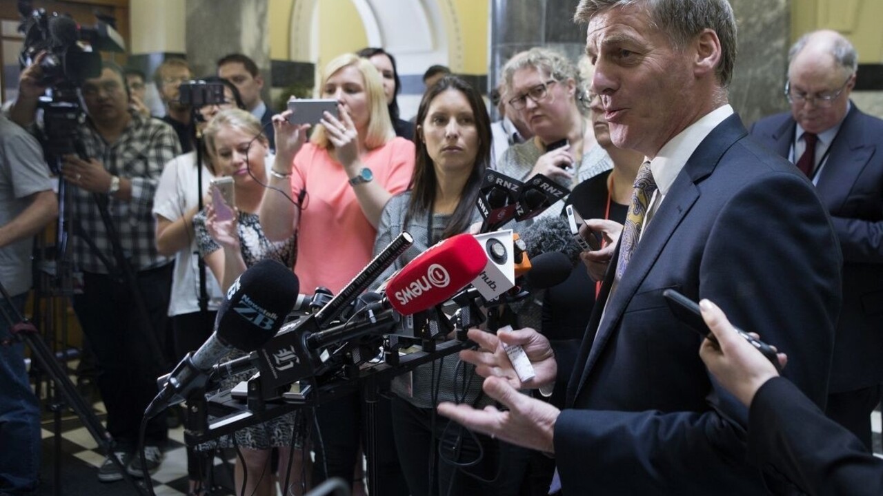 Novozélandská vládna strana si zvolila premiéra, stal sa ním English