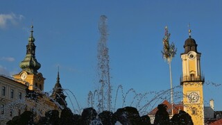 Stĺpy sú pre Banskobystričanov nočnou morou, vandali ich opäť poškodili