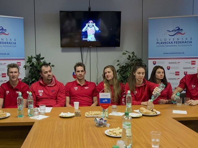 Na majstrovstvách vládla spokojnosť, Podmaníková zaplávala rekord