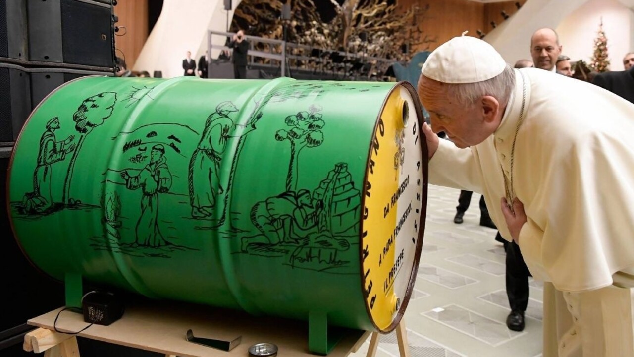 Pápež čoskoro oslávi narodeniny, zablahoželať mu môžete aj vy