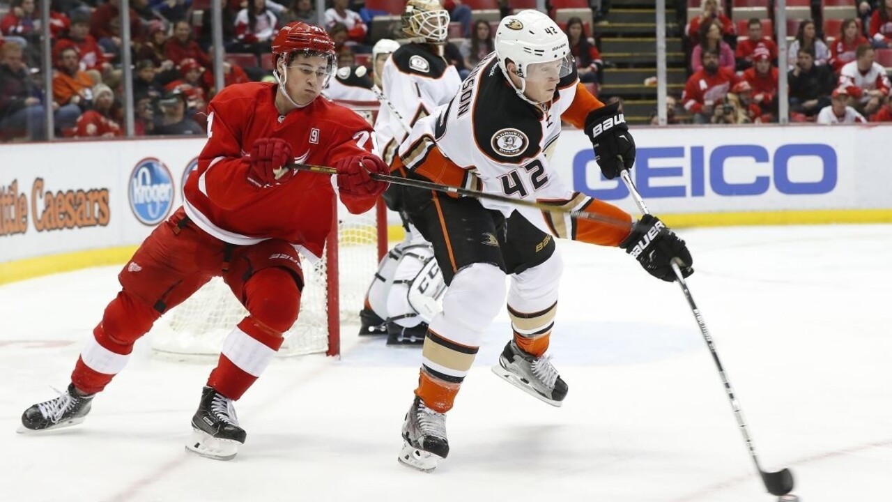 NHL: Prvý Tatarov hetrik pomohol Detroitu k víťazstvu