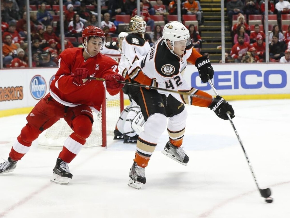 NHL: Prvý Tatarov hetrik pomohol Detroitu k víťazstvu