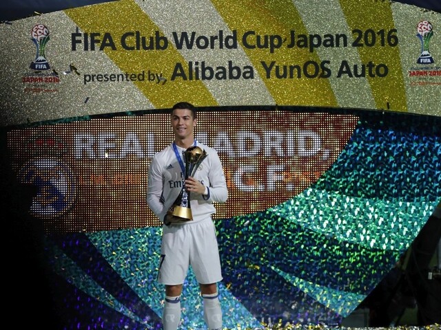 Ronaldo získal Zlatú loptu, Real zvíťazil nad Kašima Antlers