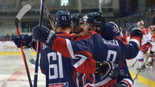 Naši hokejisti predviedli vo Švajčiarsku dva úplne odlišné výkony