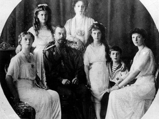 Rasputin - negramotný sibírsky mužík, ktorý ovládol cársku rodinu