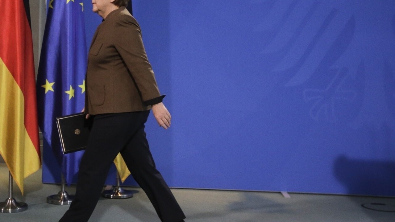 Nemci odmietajú experimenty s vládou, po berlínskom útoku podporili Merkelovú