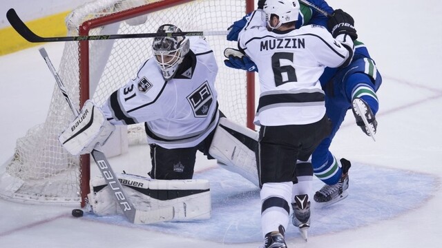 NHL: Budaj nezabránil prehre Los Angeles, Gáborík nebodoval