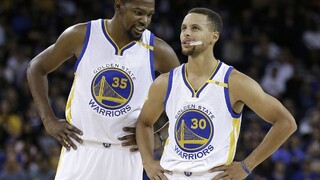 NBA: Líder zdolal Toronto, Durant predviedol kvalitný výkon