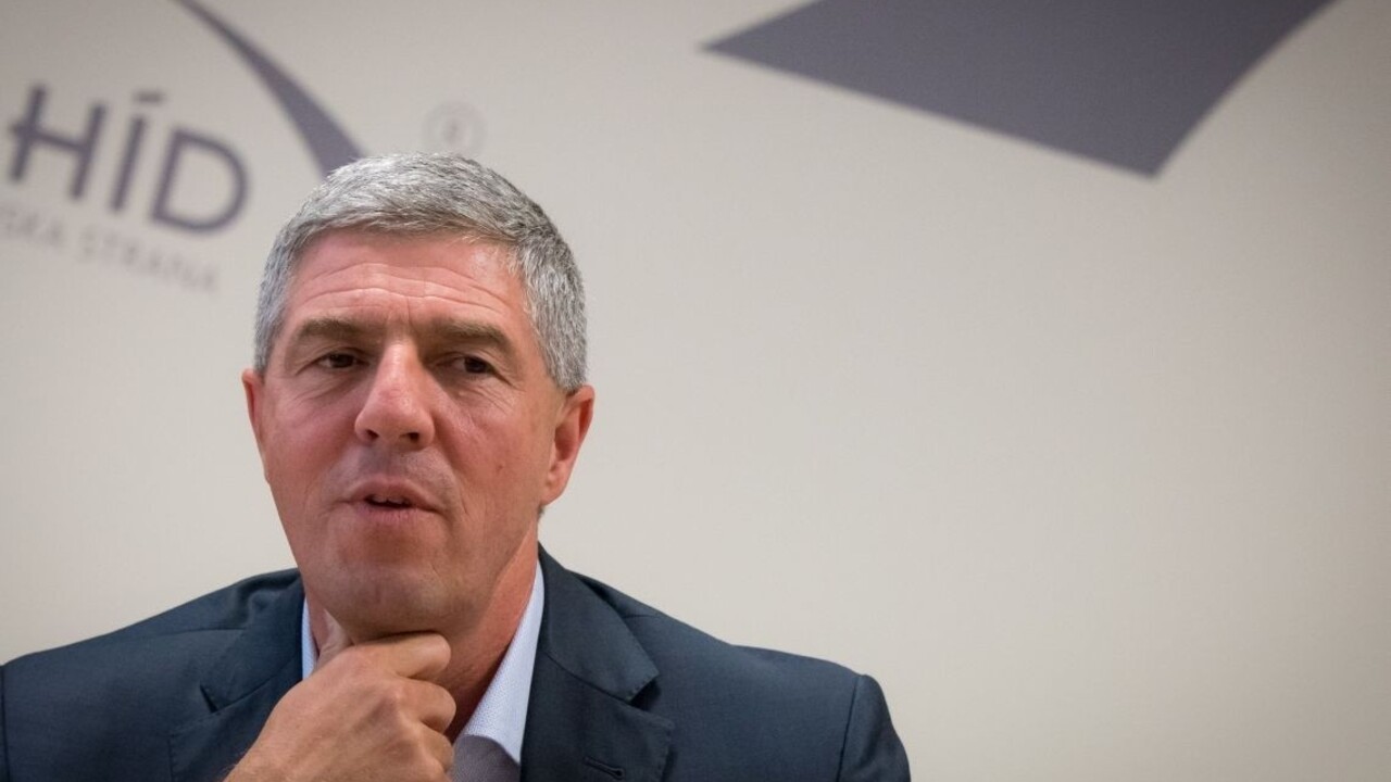 Kauza Bašternák škodí vláde aj spoločnosti, vyhlásil Bugár