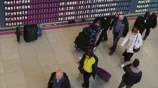 Poľské lietadlo núdzovo pristálo vo Varšave, malo kurióznu nehodu