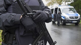 Muž šíril v uliciach Berlína poplašnú správu, polícia ho zatkla
