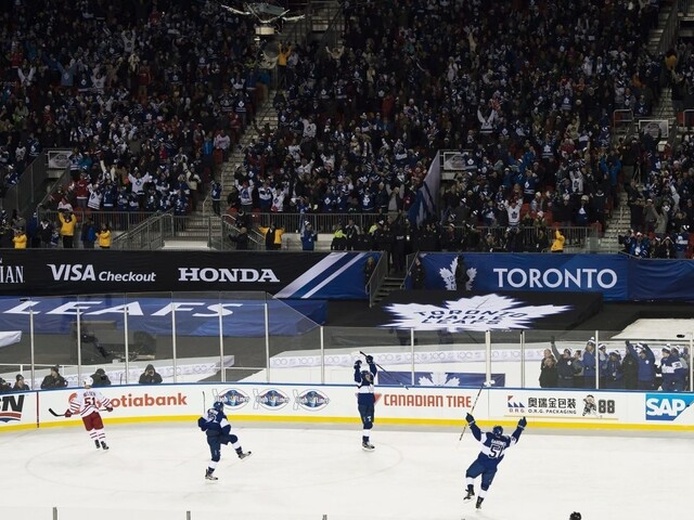 NHL: Pod holým nebom dve asistencie Tatara, Detroit však prehral