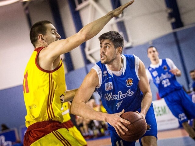 Najlepšia ofenzíva basketbalovej ligy suverénne zdolala Karlovku