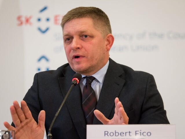 V roku 2017 budeme svedkami dobrodružstiev a turbulencií, myslí si Fico