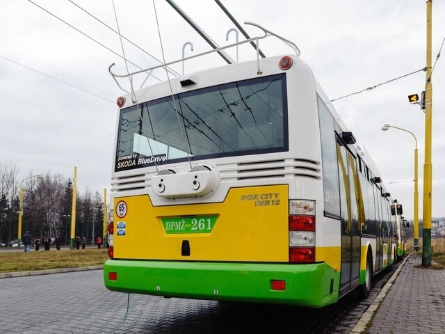 Žilinská MHD má prázdninový režim, pätinu vodičov skolila chrípka