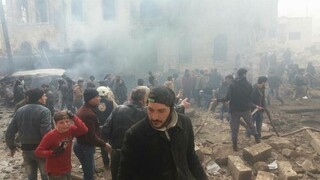 Bombový útok neďaleko tureckých hraníc zabil desiatky civilistov