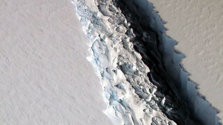 Antarktída ľadovec trhlina 1140 px (SITA/AP)