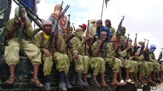 Somálski extrémisti na námestí zavraždili homosexuálnu dvojicu