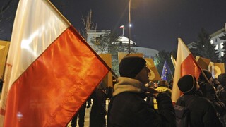Poľský prezident podpísal sporný rozpočet, opozícia sa obráti na súd