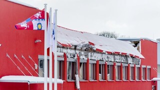 V Česku sa priamo počas zápasu zrútila strecha športovej haly