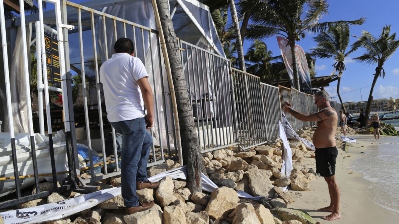 V dejisku známeho festivalu elektronickej hudby zastrelili päť ľudí