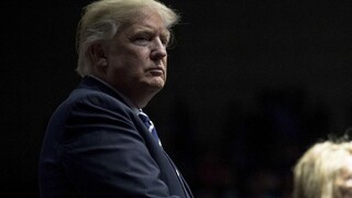 Trump sa obľúbenosti neteší, prieskumy označil za zmanipulované