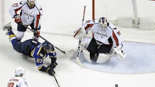 Greiss opäť vychytal nulu a pridal asistenciu, Islanders zdolali Dallas