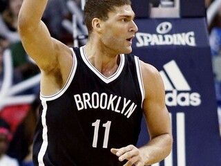 Covington hrdinom Philadelphie, Brooklyn zastavil sériu prehier