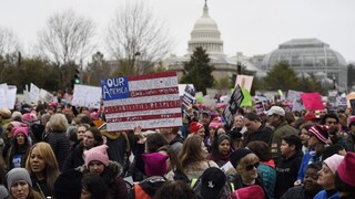 Ženy protestovali proti Trumpovi, vláda sa má postaviť za rovnosť