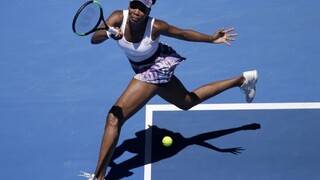 Venus Williamsová bez väčších problémov postúpila do štvrťfinále
