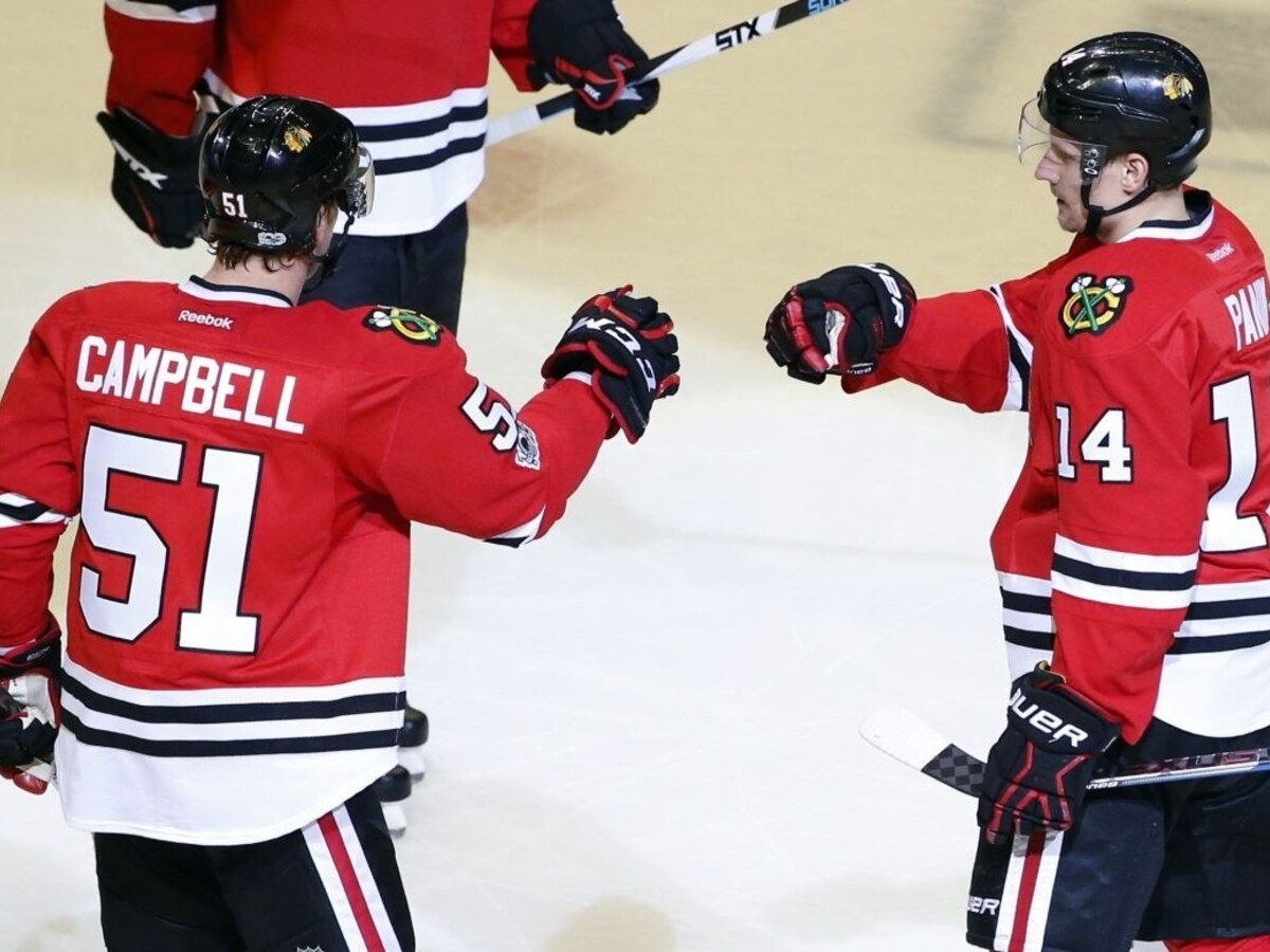 NHL: Pánik a Hossa gólmi výrazne pomohli Chicagu k víťazstvu