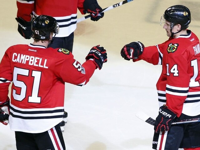 NHL: Pánik a Hossa gólmi výrazne pomohli Chicagu k víťazstvu