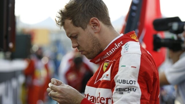 Vettel vyhral pre Nemecko tímovú trofej na Pretekoch šampiónov