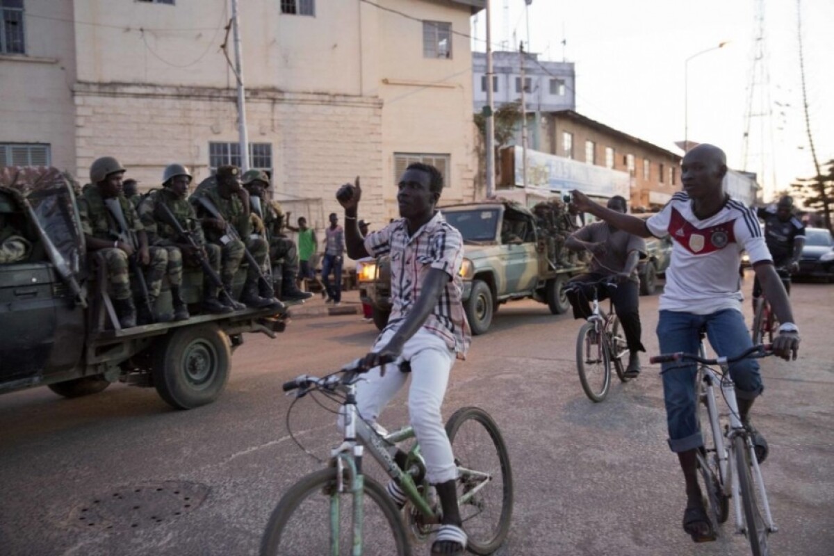gambia-crisis-81929-8334ca148b264f1eba1838f3cec5dbcf_94fb1de0.jpg